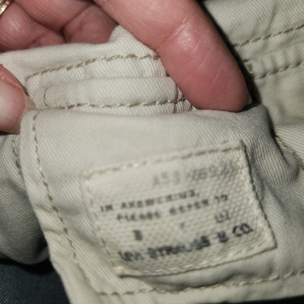 Levis Tan Khaki Cargo Shorts Men's Size 36 Flat Front Thick - Picture 4 of 8